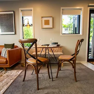 Apartment New Boutique Sanctuary Near Latimer Square, Christchurch