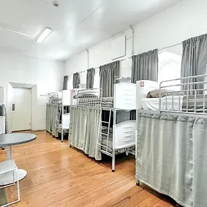 Jailhouse Hostal
